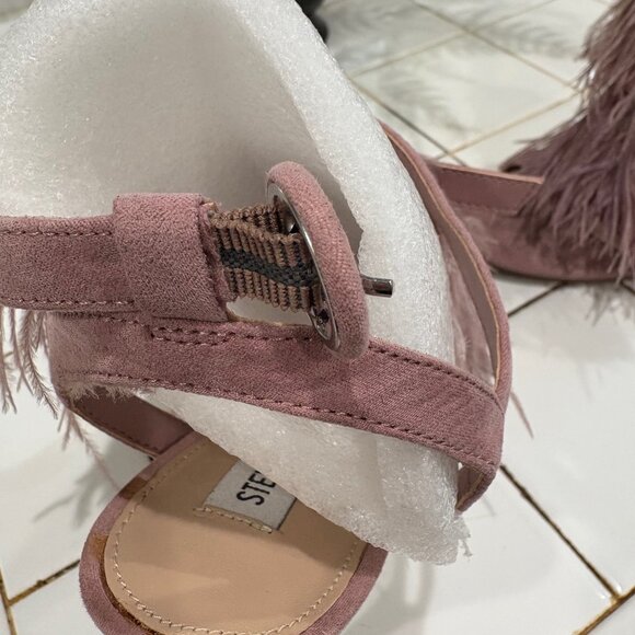 Steve Madden Fefe Blush Feather Stiletto Sandals - Picture 9 of 12